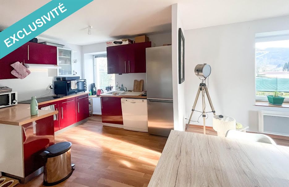 Vente appartement 4 pièces 77 m² à Saint-Amé (88120), 105 000 €