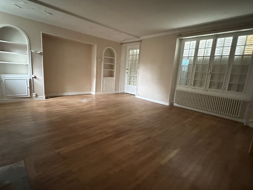 Vente maison 14 pièces 469 m² à Aulnay (17470), 267 500 €