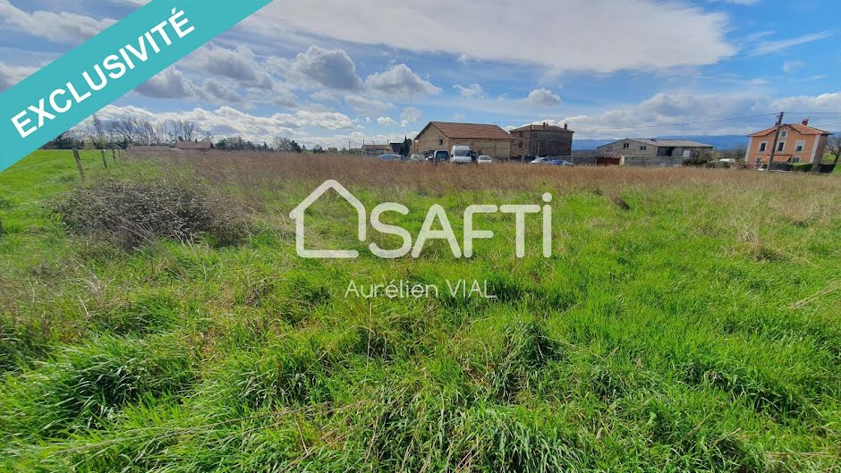 Vente terrain  840 m² à Saint-Jodard (42590), 46 000 €