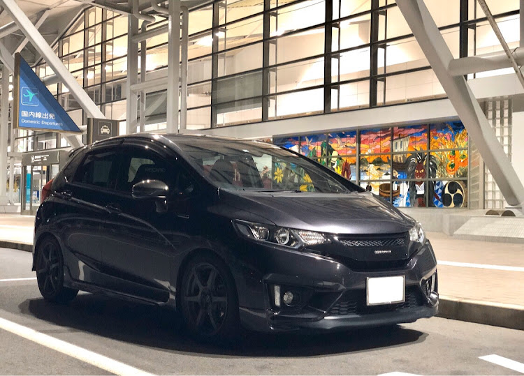 フィットのドライブ・一眼レフ初心者・新潟空港・無加工スマホ撮り・iPhoneと一眼レフ比較に関するカスタム事例の投稿画像1枚目