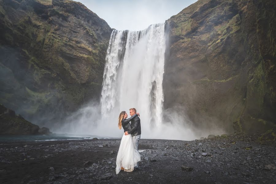 Fotógrafo de casamento Tamás Józsa (jozsatamasafotos). Foto de 21 de novembro 2019