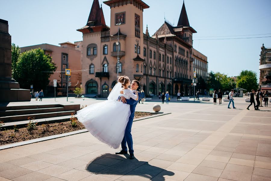 ช่างภาพงานแต่งงาน Olesya Markelova (markelovaleska) ภาพเมื่อ 7 มิถุนายน 2018