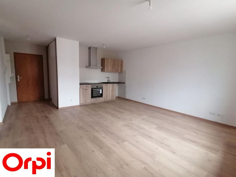 Location  appartement 2 pièces 48 m² à La Frette (38260), 510 €