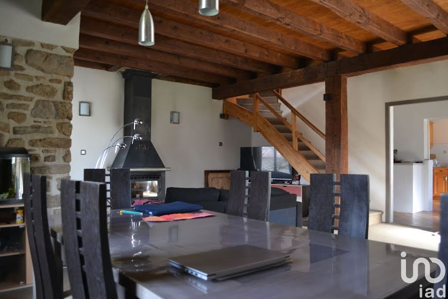 Vente maison 6 pièces 142 m² à Châteauponsac (87290), 180 000 €