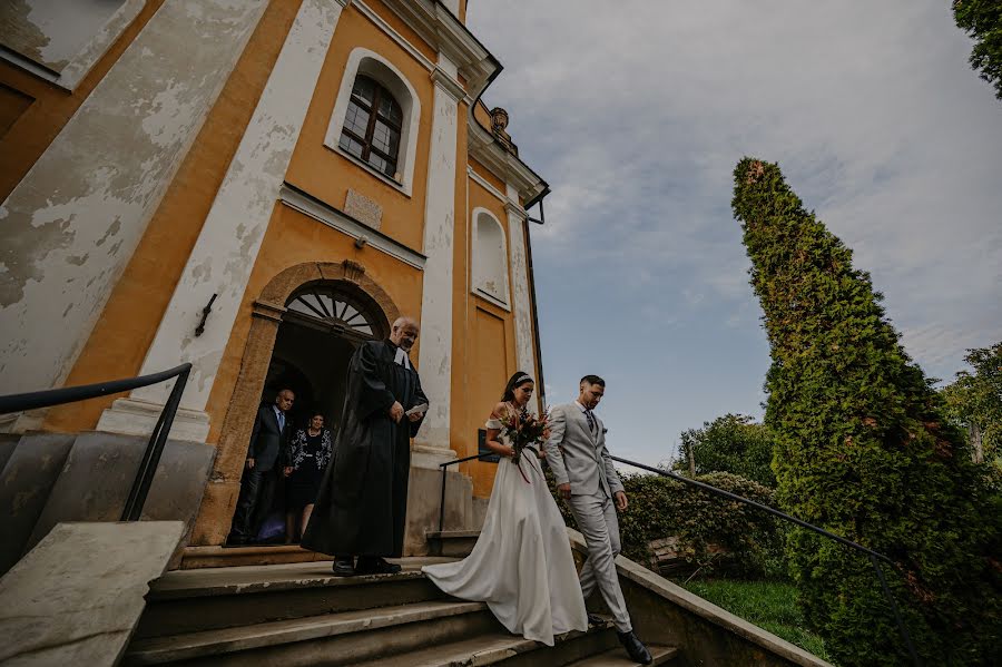 Fotografo di matrimoni Gábor Badics (badics). Foto del 3 ottobre 2022