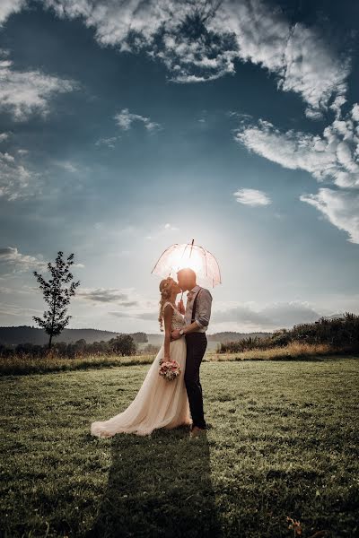 Photographe de mariage Jan Dikovský (jandikovsky). Photo du 28 juillet 2017