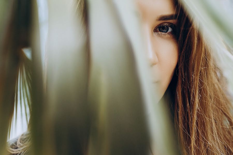 Fotógrafo de casamento Kristina Leonova (krisleo). Foto de 5 de junho 2019