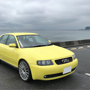 A3 ハッチバック 1.8T