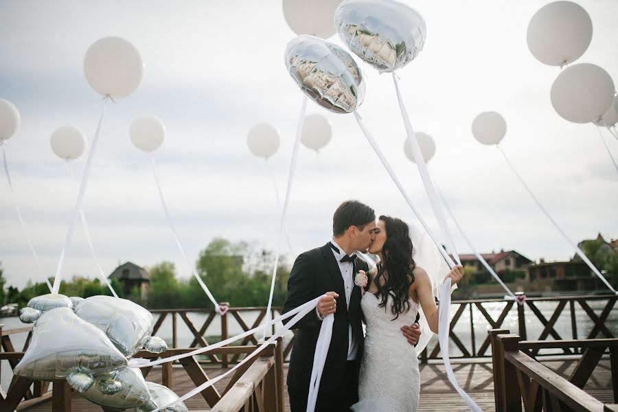 結婚式の写真家Igor Tkachenko (igort)。2016 7月6日の写真