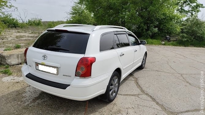 продам авто Toyota Avensis Avensis Wagon II фото 3