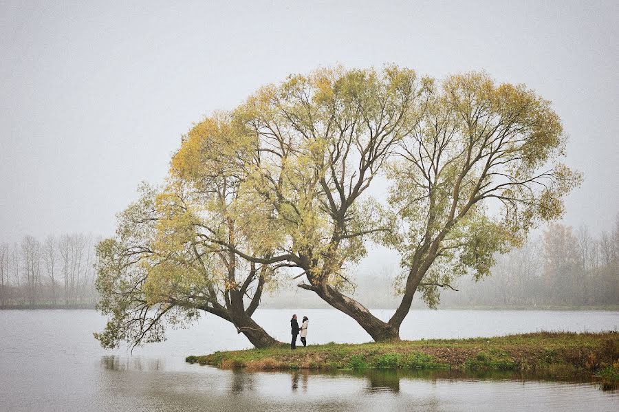 Wedding photographer Vasil Kashkel (basyl). Photo of 20 October 2013