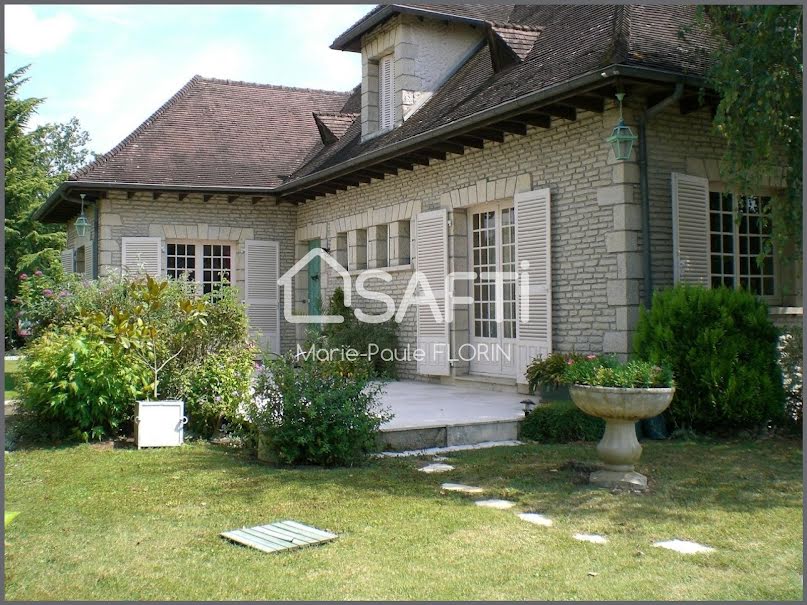 Vente maison 10 pièces 194 m² à Malemort-sur-Corrèze (19360), 596 000 €