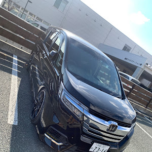 ステップワゴンスパーダ RP5