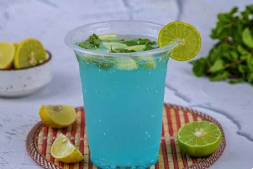 Blue Lagoon Mojito