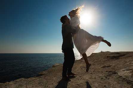 Fotógrafo de casamento Yuliya Vasilenko (kyky). Foto de 11 de outubro 2016