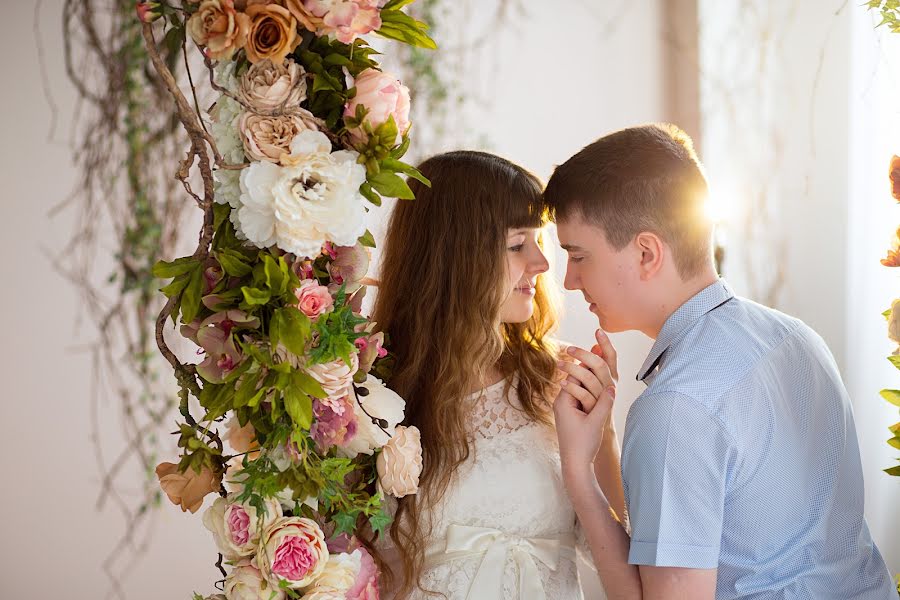 Fotógrafo de casamento Kseniya Sobol (kseniyasobol). Foto de 5 de julho 2018