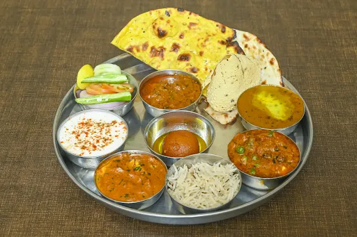 Safari Special Veg Thali