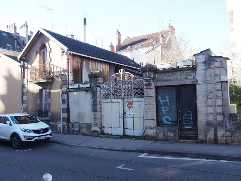 Vente maison 6 pièces 123 m² à Dijon (21000), 300 000 €