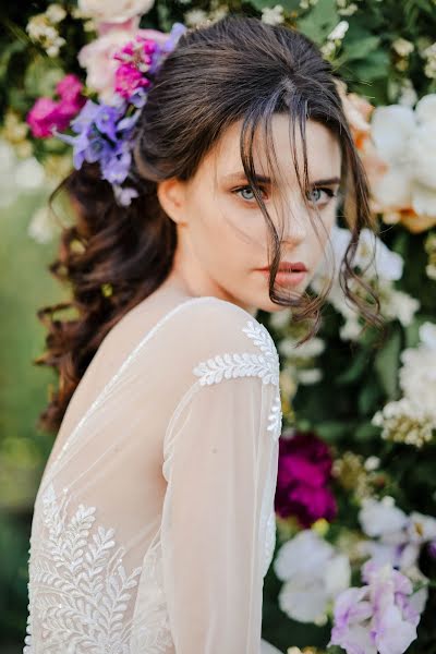 Wedding photographer Anna Belousova (belousova93). Photo of 5 November 2017