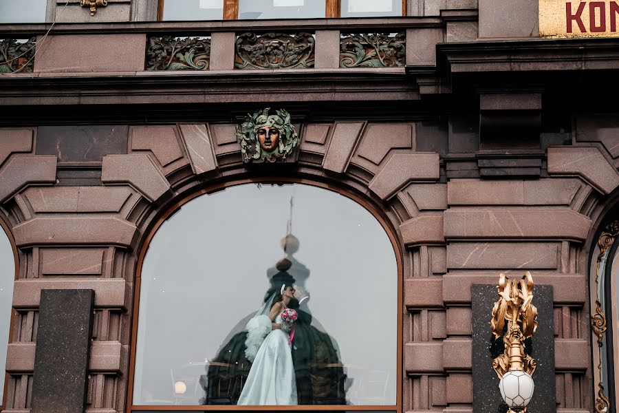 Fotografo di matrimoni Dmitriy Sermyazhko (sermyazhko). Foto del 7 dicembre 2023