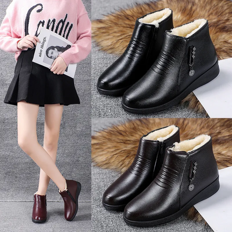 Women's Fleece-lined Flat Bottom Cotton-padded Leather Shoes for middle-aged women providing warmth and comfort, ideal f