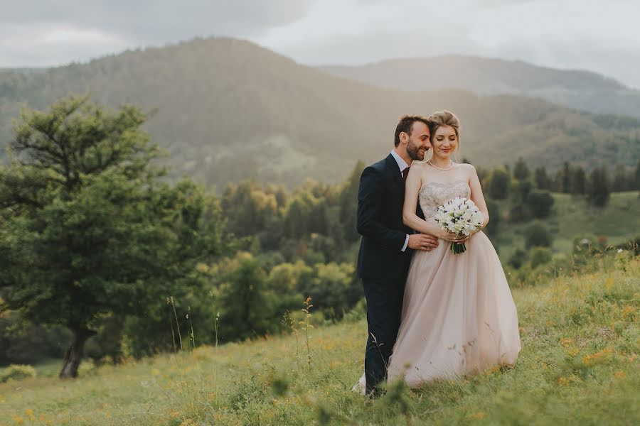 Fotógrafo de casamento Mihai Trofin (mihaitrofin). Foto de 5 de julho 2017