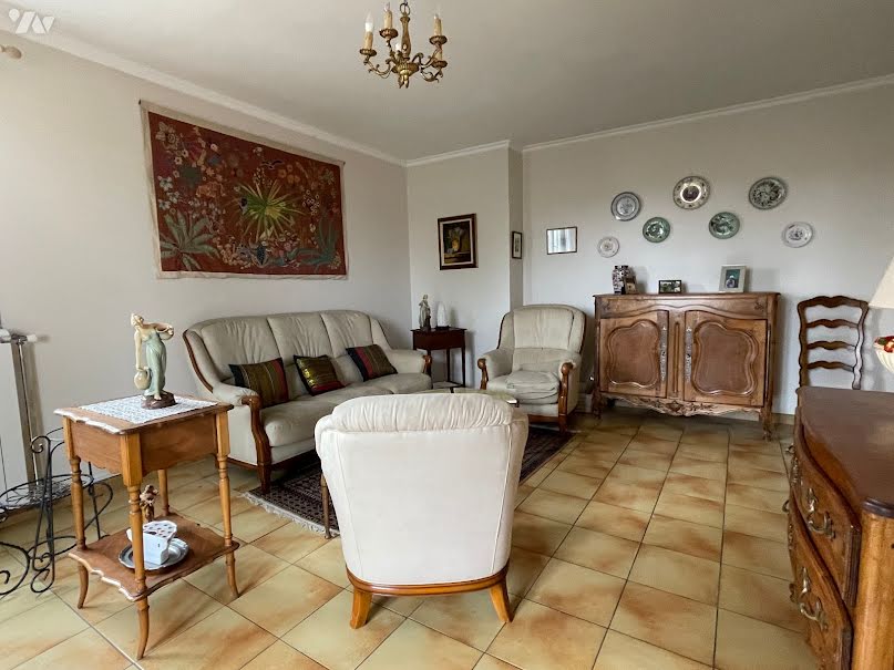 Vente appartement 4 pièces 88 m² à Aix-en-Provence (13090), 210 000 €