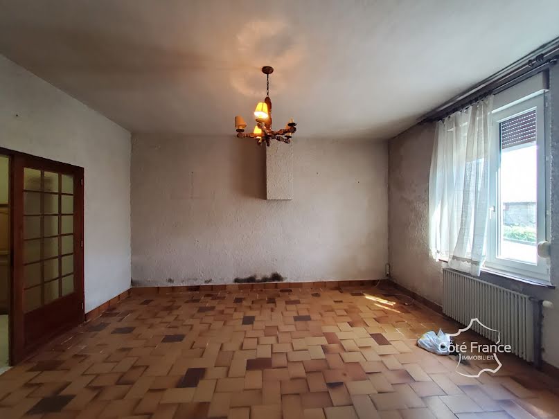 Vente maison 6 pièces 132 m² à Fumay (08170), 55 000 €