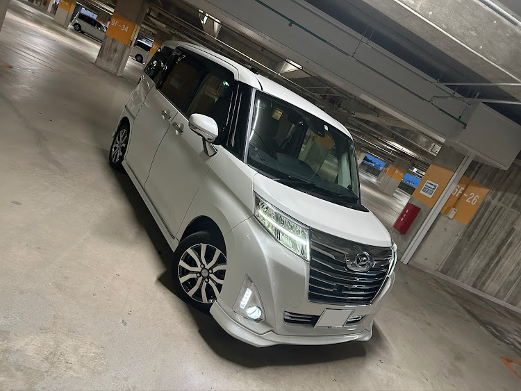 トールカスタムのユーポス中古車展示会🚙・夕日が沈む・瀬長島・沖縄そばまーさん(^^)・着弾に関するカスタム事例の投稿画像20枚目