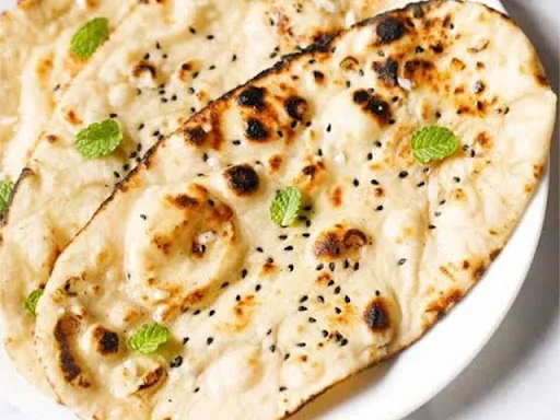 Desi Ghee Garlic Naan