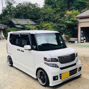 Nボックスカスタム JF1