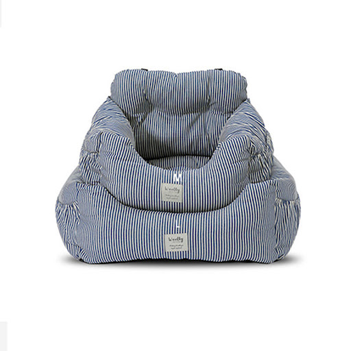 Title 5, Pet Car Seat Cushion Protects your car from dir...