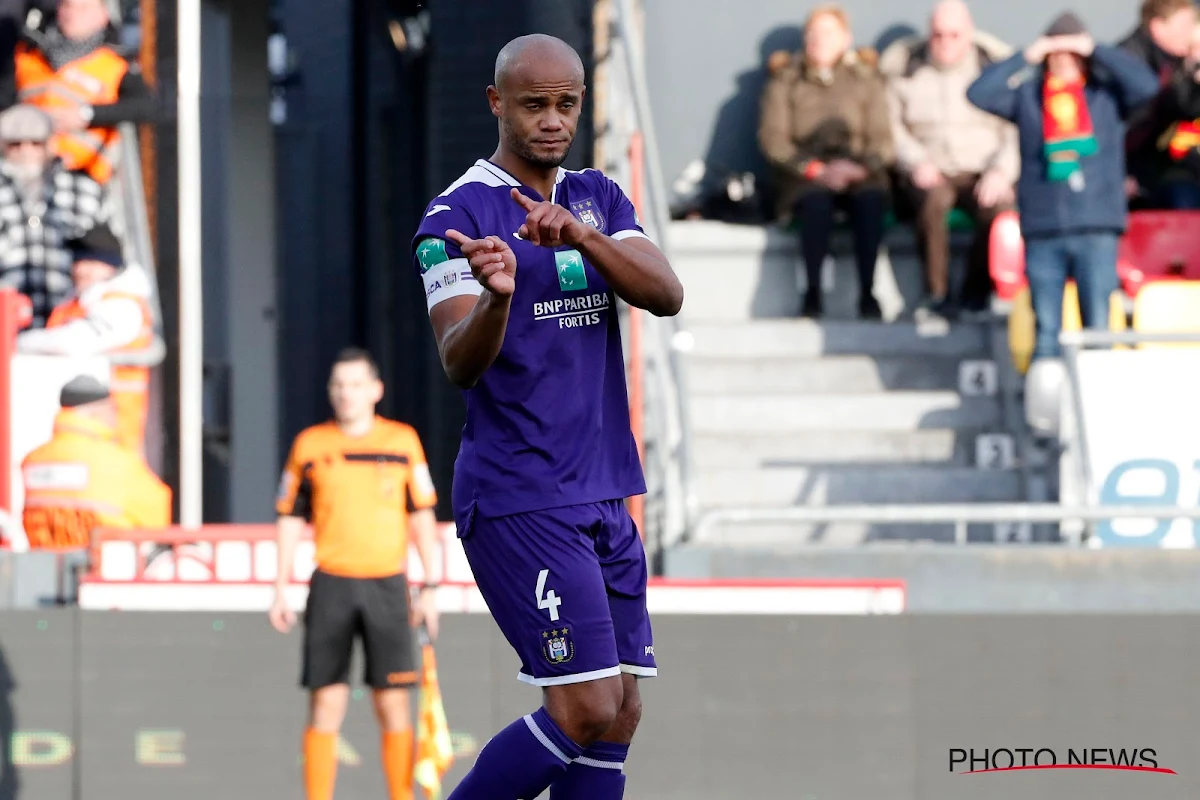 Hoe moet het verder met Kompany bij Anderlecht? "Een ander zou al lang op de bank zitten"