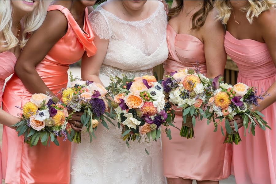 Fotógrafo de casamento Zara Ashby (zaraashby). Foto de 9 de março 2020