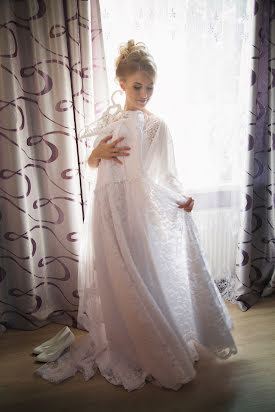 Wedding photographer Sergey Bezmenov (bezimianniy). Photo of 12 February 2019