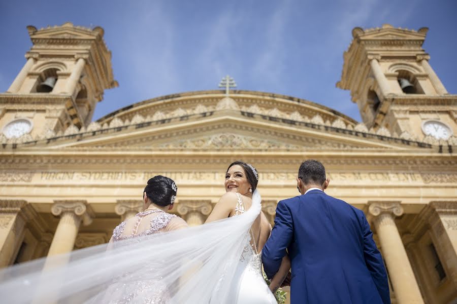 Fotógrafo de casamento Siemenjov Galdes (siemenjovgaldes). Foto de 12 de setembro 2023