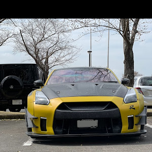 NISSAN GT-R R35