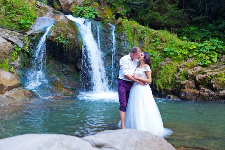 Wedding photographer Aleksandr Kostosyak (saniol). Photo of 20 May 2017