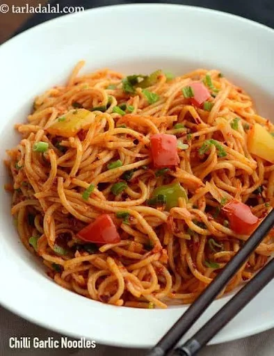 Veg Singapuri Noodles