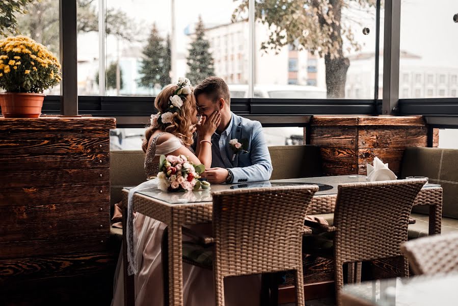 Fotógrafo de casamento Kristina Dudaeva (kristinadx). Foto de 22 de dezembro 2018