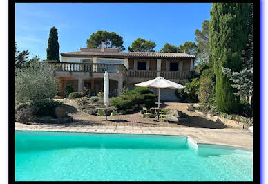 House with pool and terrace 2