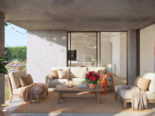 Villa avec piscine et terrasse 1