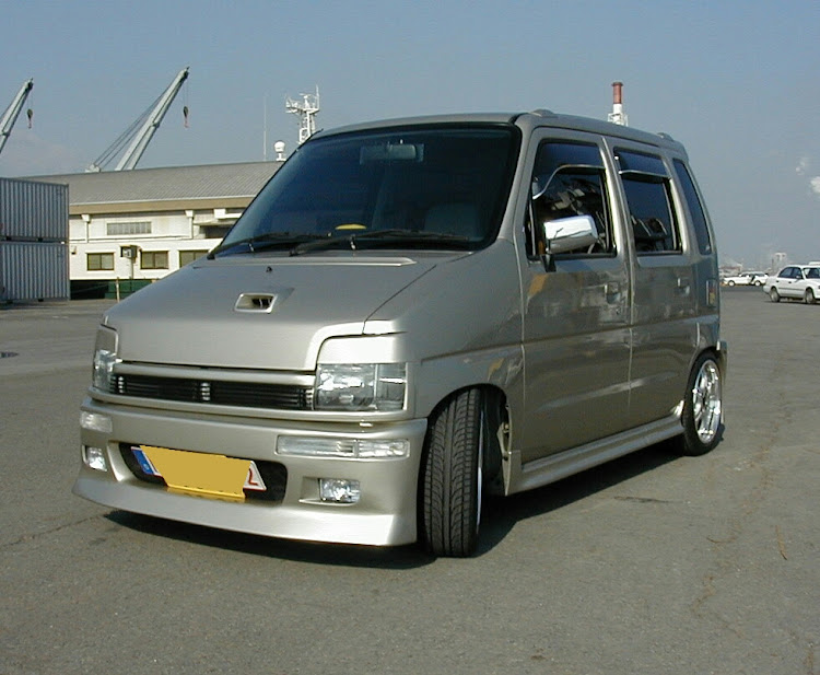 hiroおとん_MH22S RR S-Limitさんが投稿したカスタム事例の投稿画像1枚目