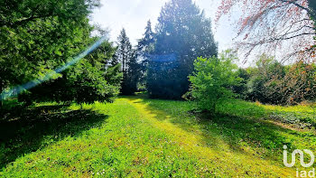 terrain à D'Huison-Longueville (91)