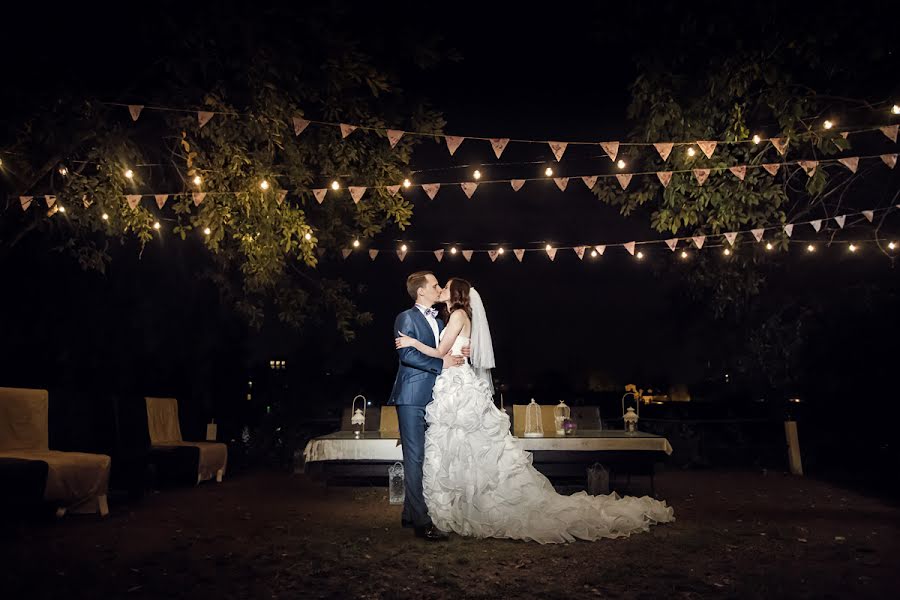 Fotografo di matrimoni Anna Averina (averinafoto). Foto del 30 giugno 2016