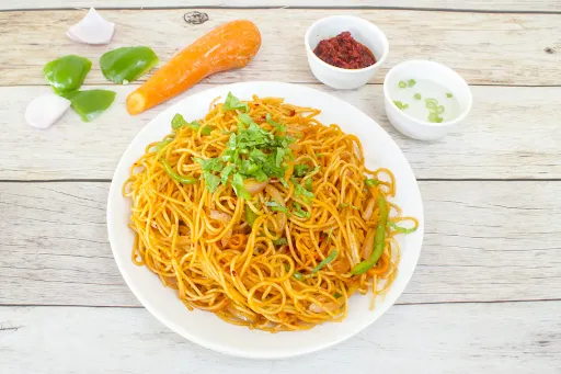 Veg Chilli Basil Noodle