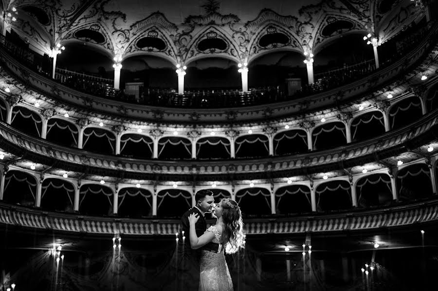 Wedding photographer Ionut Filip (filipionut). Photo of 19 April 2023