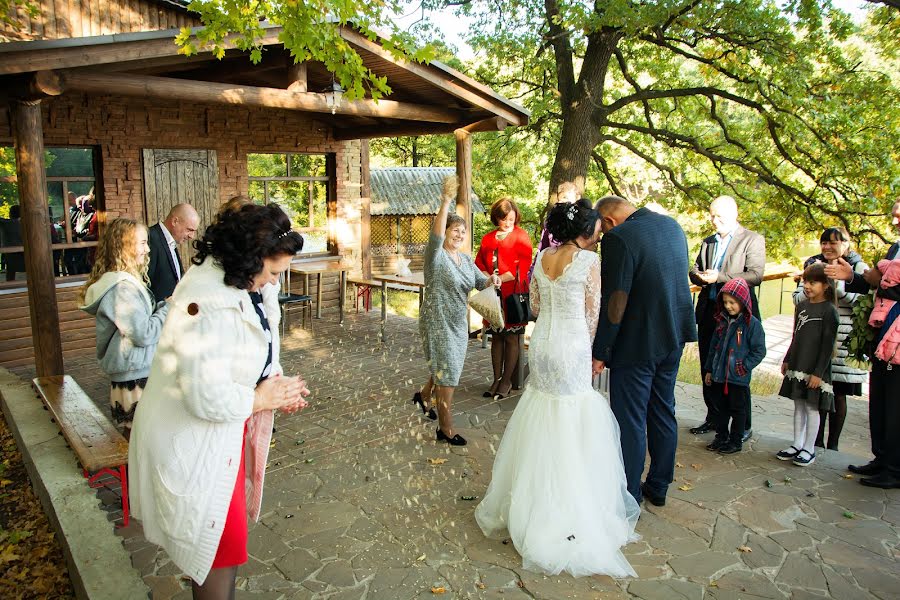 Wedding photographer Oksana Ichalovskaya (ichalovskaya). Photo of 30 May 2019