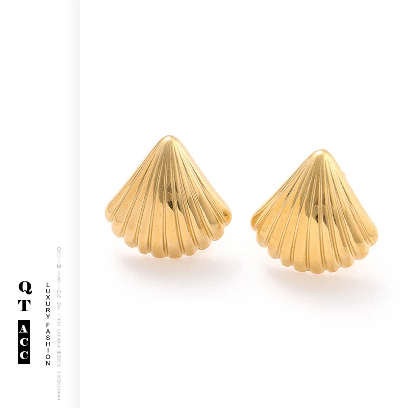 Boucles d'oreilles géométriques élégantes et personnalisées, style européen et américain. Acier titane métal, haute couture.