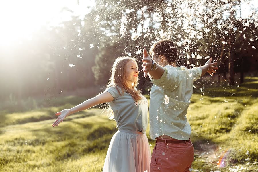 Wedding photographer Darya Verzilova (verzilovaphoto). Photo of 21 May 2016